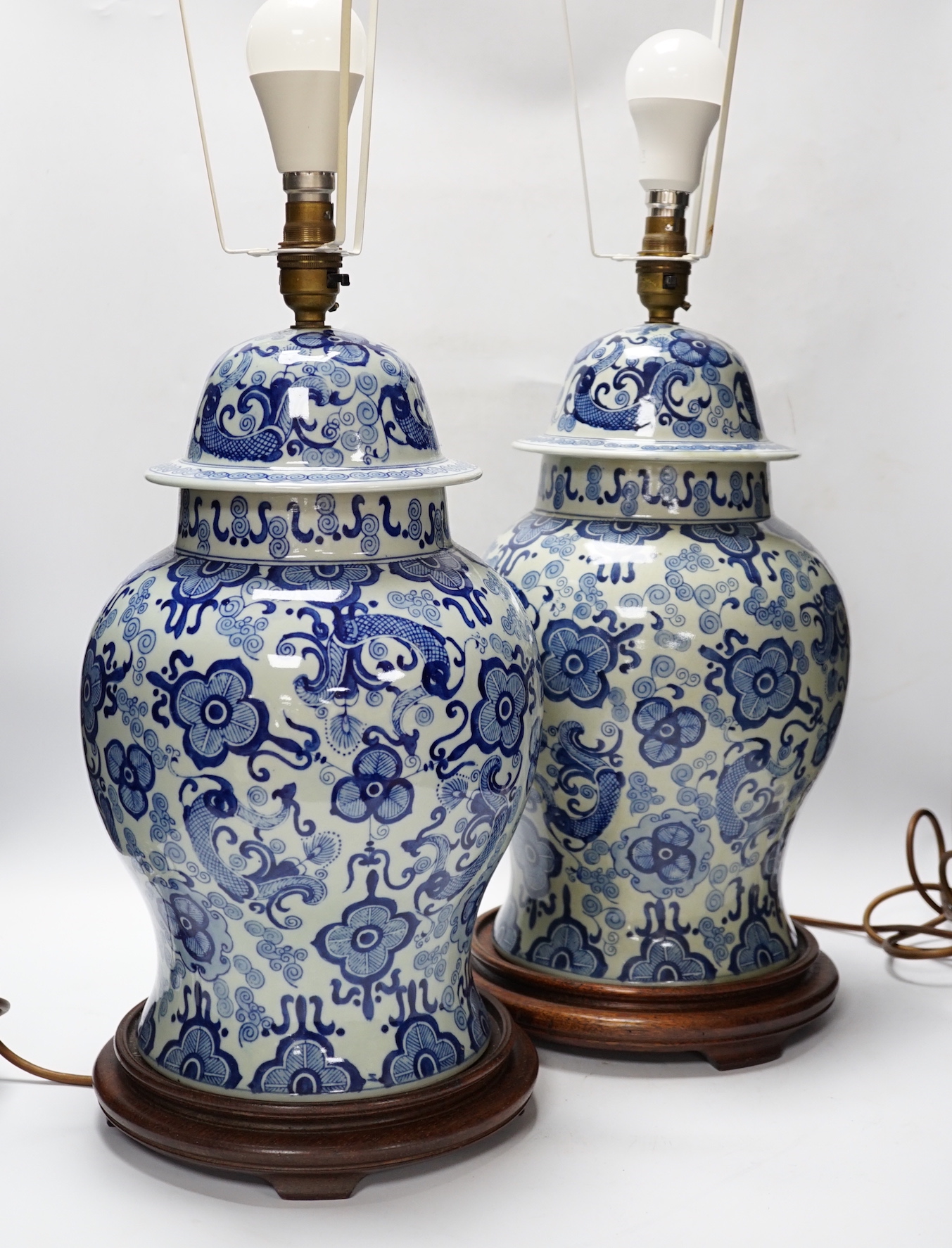 A pair of modern Chinese blue and white table lamps